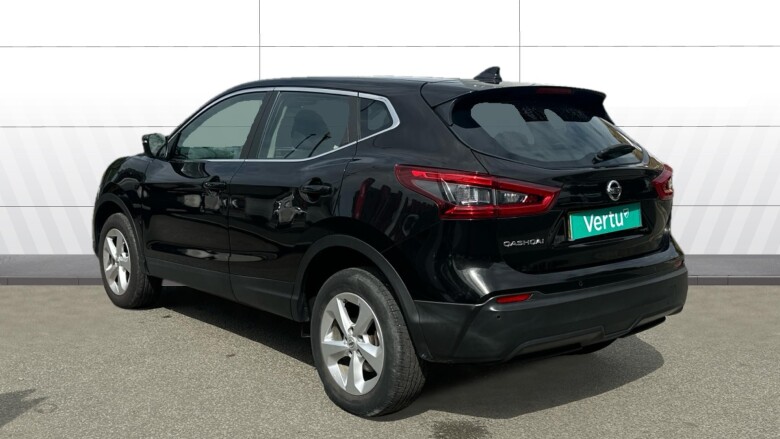 Nissan Qashqai 1.3 DiG-T Acenta Premium 5dr Petrol Hatchback